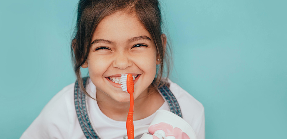 Zahnarzt für Kinder in Bergheim: Frühuntersuchungen & mehr